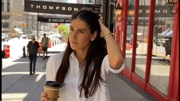 VIDEO Scoasă la cafea, Sorana Cîrstea le-a spus americanilor tot despre România